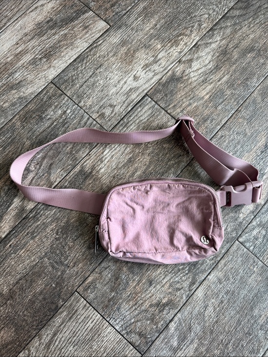 lululemon athletica Handbags - lululemon athletica Dusty Pink Crossbody Belt Bag